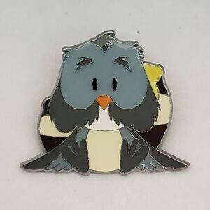 Disney Pin Trading Winnie The Pooh Owl Honeypot LE 750 One Family Pin